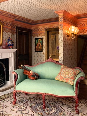 Boudoir victorien miniature au 1/12e de style indo-persan