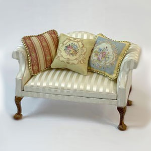 Sofa miniature